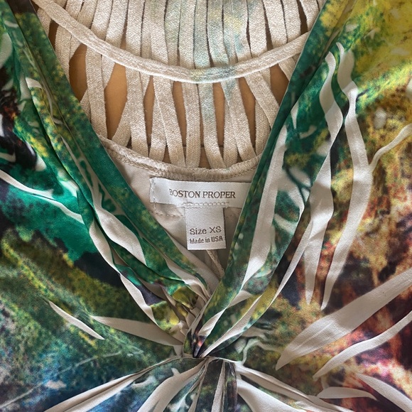 Boston Proper XS Dressy Tank - Picture 3 of 5